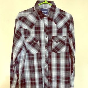 Wrangler Button Up Long sleeve